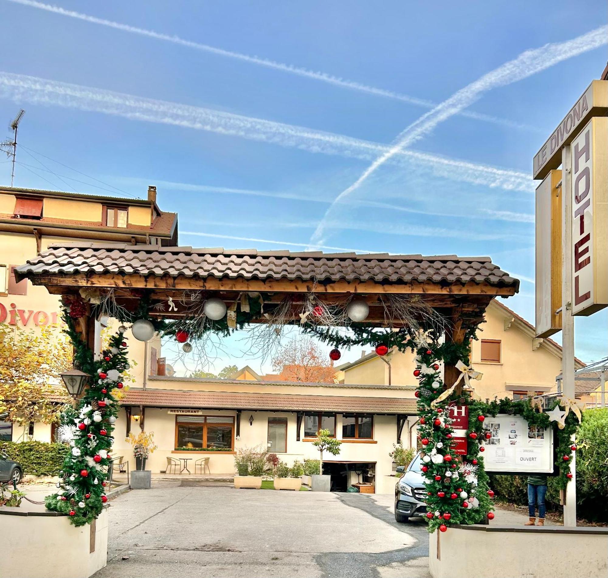 Hotel Le Divona "Au Coeur De Divonne" Экстерьер фото
