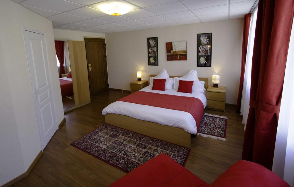 Hotel Le Divona "Au Coeur De Divonne" Номер фото